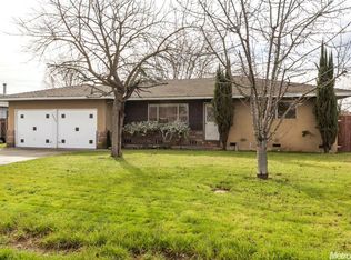 1956 16th St, Olivehurst, CA 95961