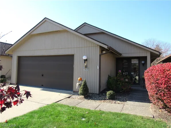 10832 Meadow Trl, Strongsville, OH 44149