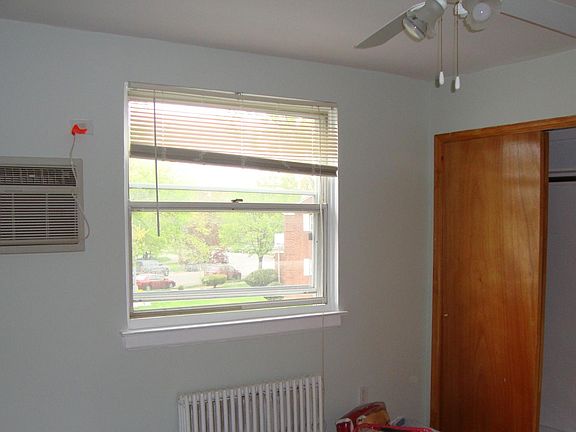 1st bedroom