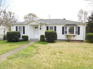 202 E 3rd Ave, Easley, SC 29640