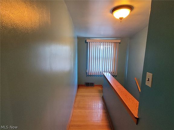 5th image of 6048 Pearl Rd