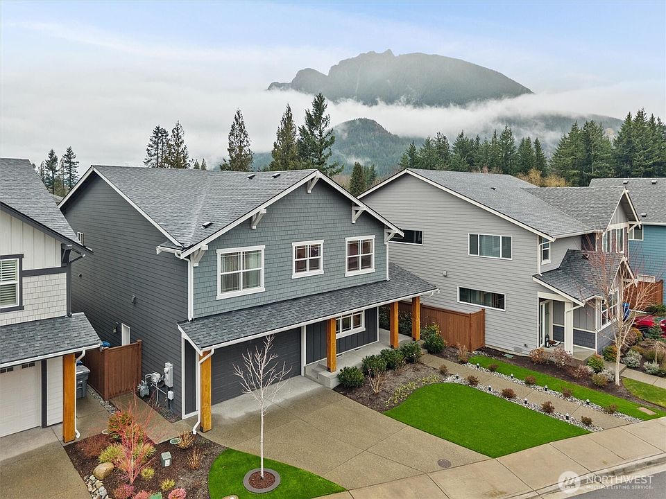 1st image of 740 SE 8th Street