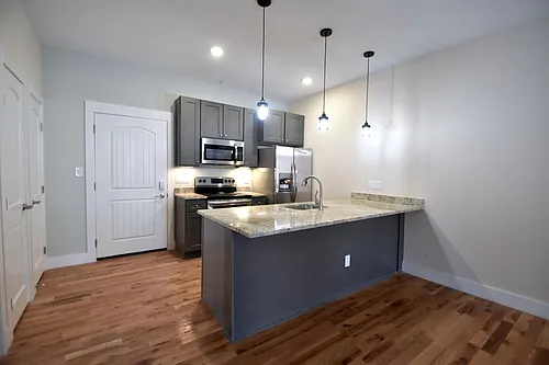 2315 Park Ave Photo 1
