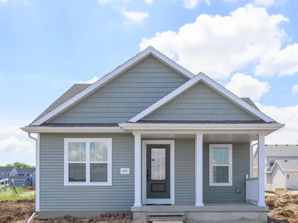 488 New Hampton Dr, Oregon, WI 53575
