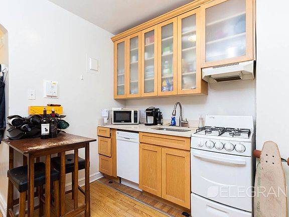 4th image of 95 Lexington Ave APT 5F