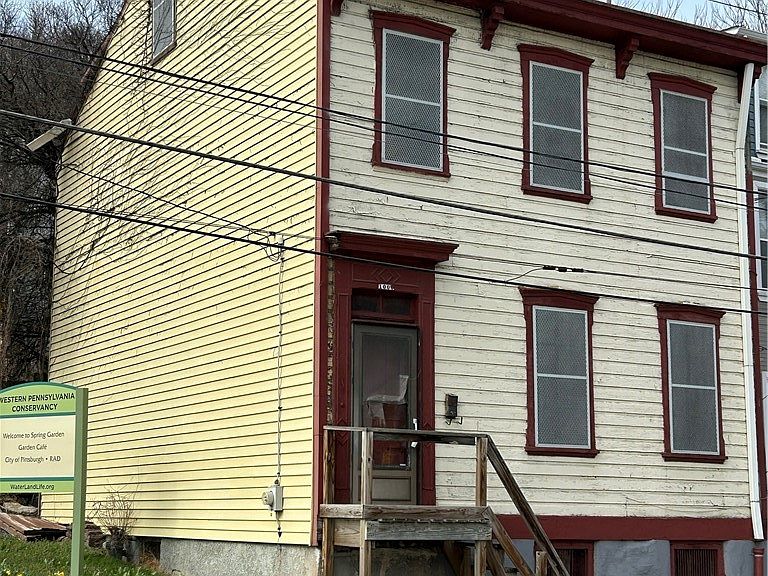 Listing photo