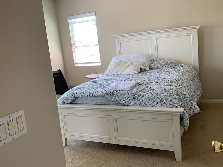 405 S Mountain View St — Photo 18
