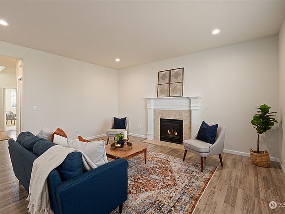 5th image of 1817 98th Avenue SE