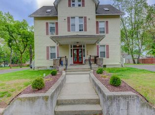 239 Vine St, Riverside, NJ 08075