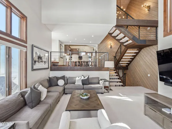 166 Willis Pl APT 166, Beaver Creek, CO 81620