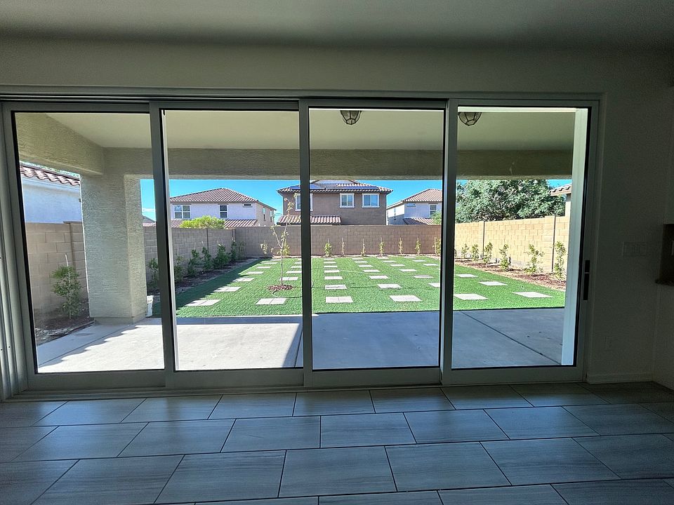 Big Sliding Panel Windows