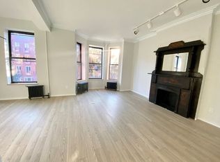 671 De Graw St #2, Brooklyn, NY 11217