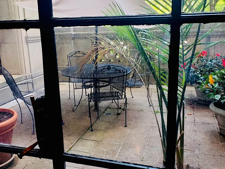 3900 Rose Hill Ave #1100 — Photo 8