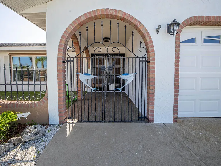 6503 Senegal Palm Way — Photo 63