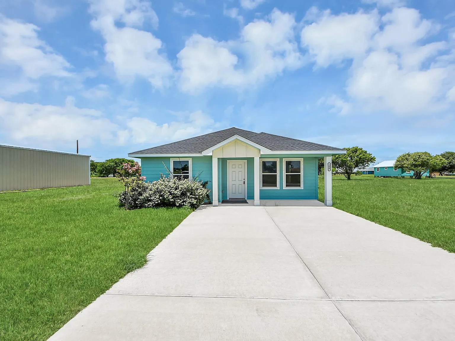 3 bed, 2.0 bath, $1,850 — Photo 4