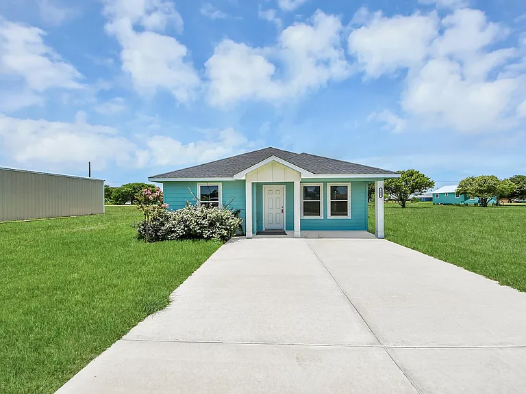 288 Buckskin Dr — Photo 3