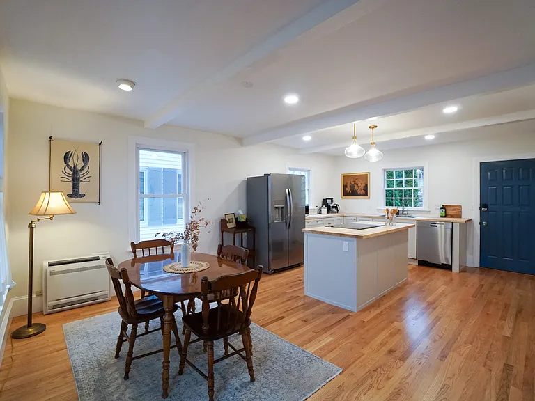 9 Adams St #2 — Photo 2