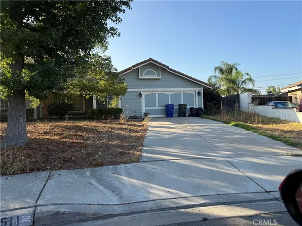 511 W Norwood St, Rialto, CA 92377