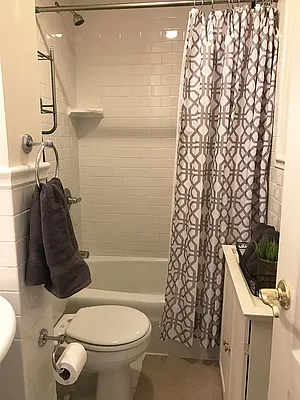 Rented by Magnone Real Estate | media 10