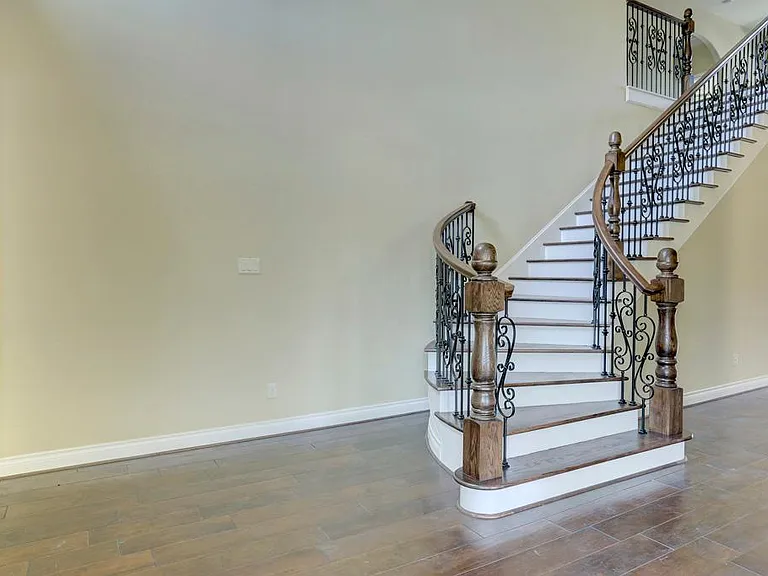 5203 Beechnut St — Photo 12