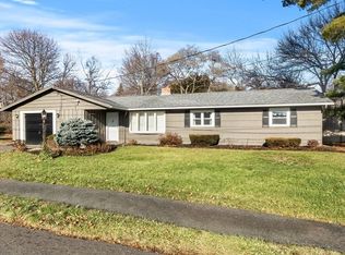 21 Cornell Rd, Beverly, MA 01915