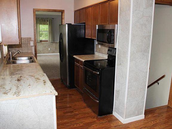 3rd image of 3200 11th St N
