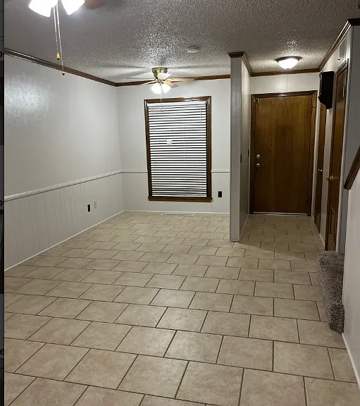 422 Fir St — Photo 3