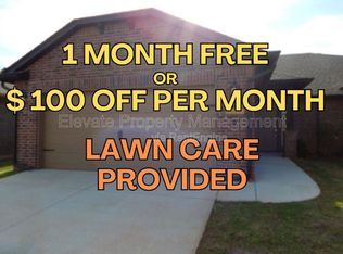 2215 Kintyre Rd, Yukon, OK 73099