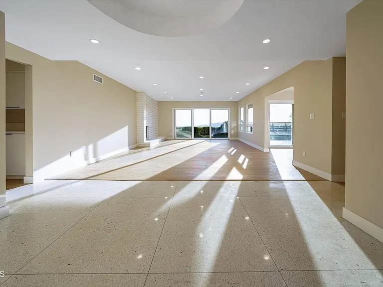 614 Starlight Crest Dr — Photo 10