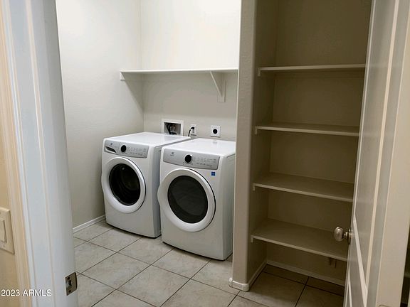 5th image of 29390 W AMELIA Avenue