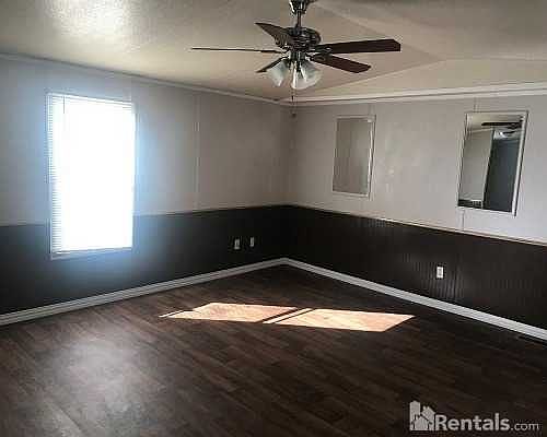 4th image of 1147 Katrina Ct
