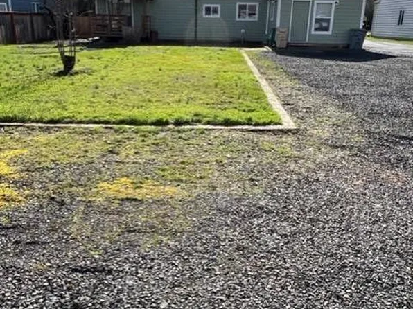 3635 Knox Butte Rd E, Albany, OR 97322