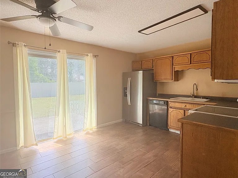 204 Merriwood Cir — Photo 17