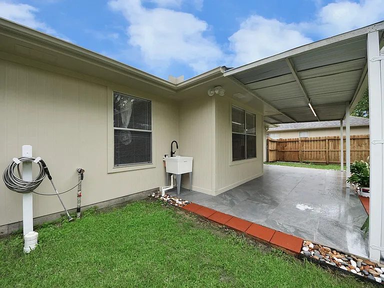 16215 Cypress Trace Dr — Photo 30