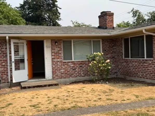 7232 SE Insley St, Portland, OR 97206