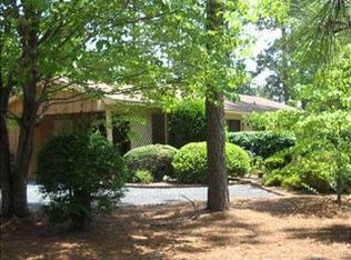 754 Knollwood Vlg, Southern Pines, NC 28387