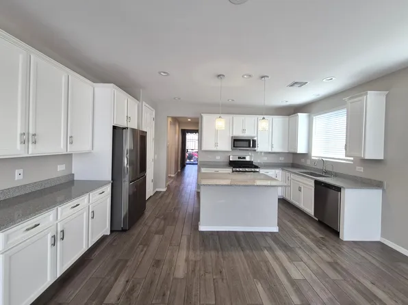 7742 S Long Pond Walk Way, Tucson, AZ 85757