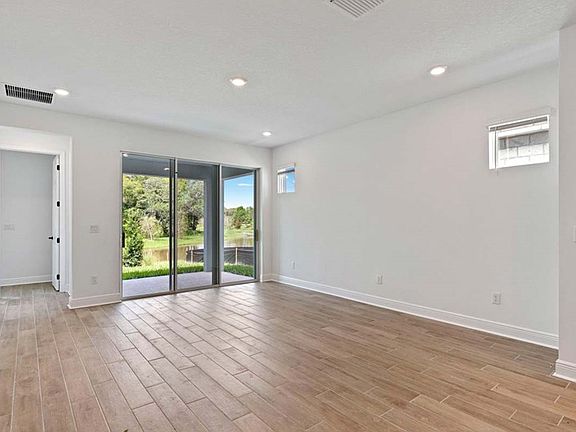 The Kimblewick - Living Room