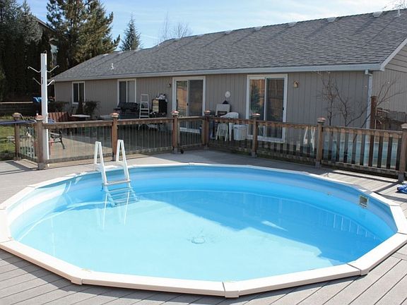 4th image of 1412 Westview Dr