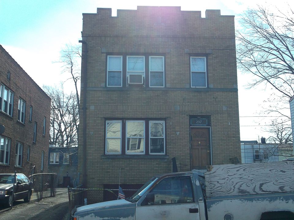 1st image of 297 Tremont Ave