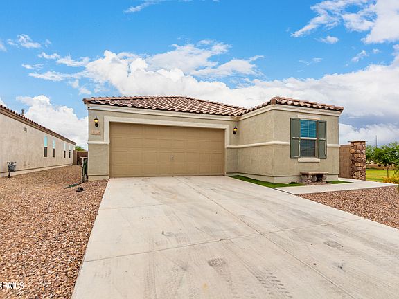 3rd image of 37128 N YELLOWSTONE Drive