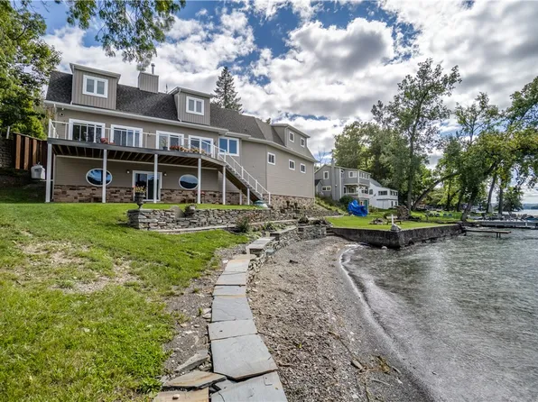 850 E Lake Rd, Dundee, NY 14837