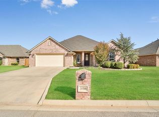 3708 Regal Dr, Altus, OK 73521