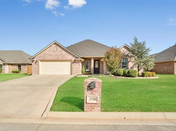 3708 Regal Dr, Altus, OK 73521