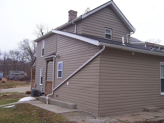 3rd image of 125 Cleves Ave