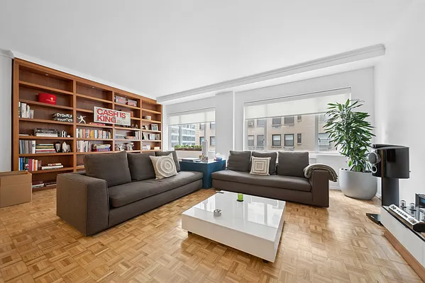 475 Park Avenue #8D