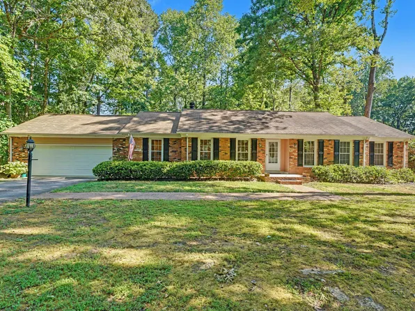 902 Knight Dr, Durham, NC 27712