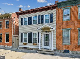 209 Carlisle St, Hanover, PA 17331