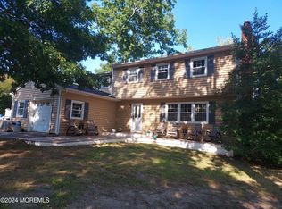 1126 Brett Pl, Toms River, NJ 08753