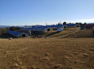 101 Old Hickory Ln, Mount Sidney, VA 24467